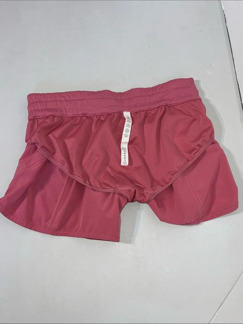 Lululemon Tracker Short V *4